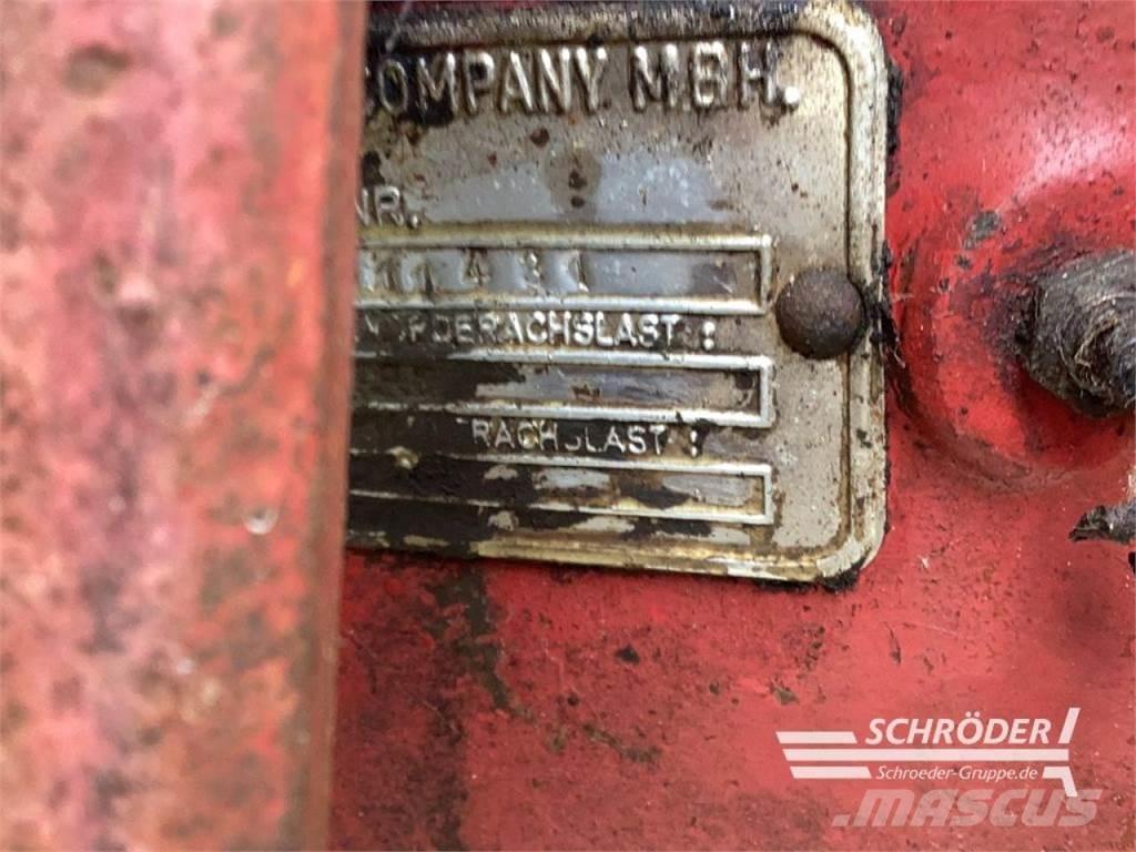 McCormick 724 Traktorit