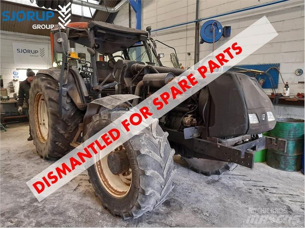 Valtra 8450 Traktorit
