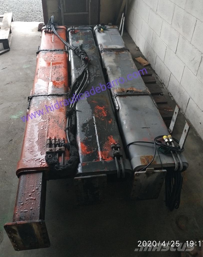 Palfinger BS 877 Kappaletavaranosturit