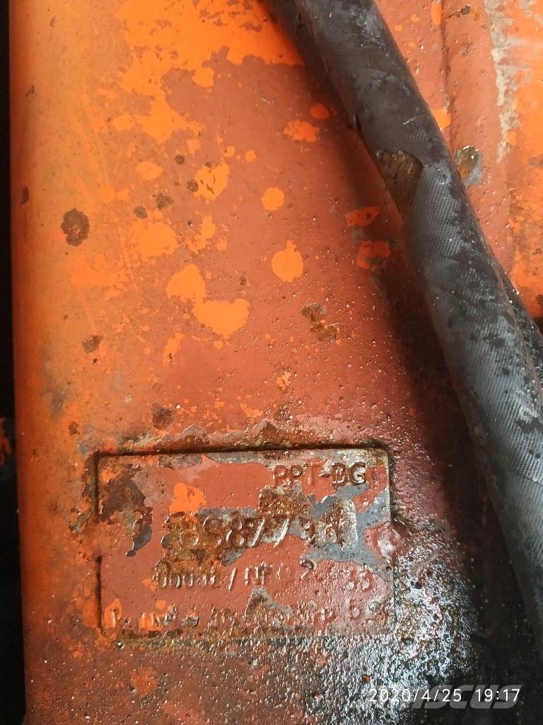 Palfinger BS 877 Kappaletavaranosturit