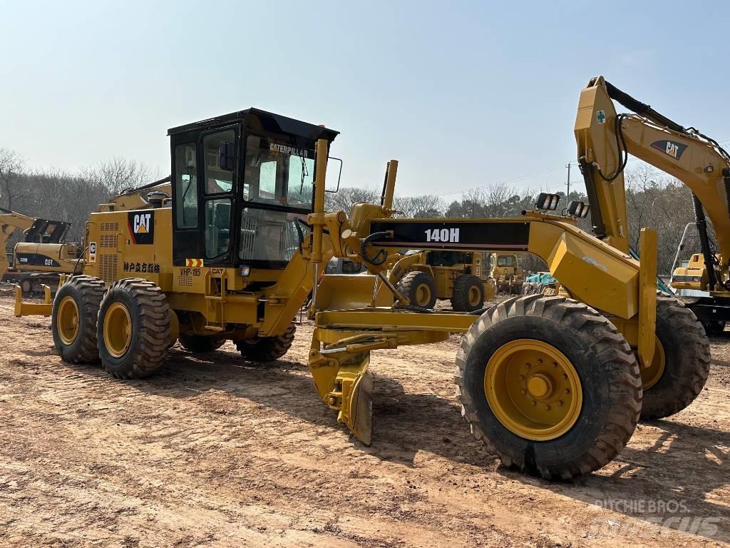 CAT 140 H Tiehöylät