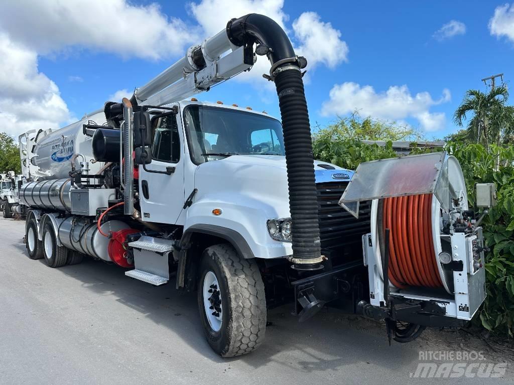 Freightliner 114 SD Paine-/imuautot