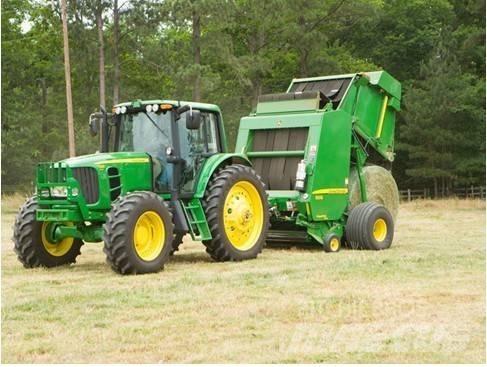 John Deere JD7330 Traktorit