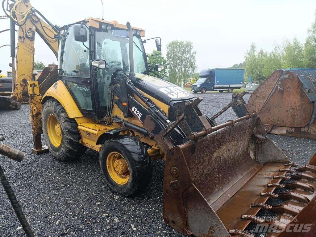 CAT 432 E 4x4 Kaivurikuormaajat