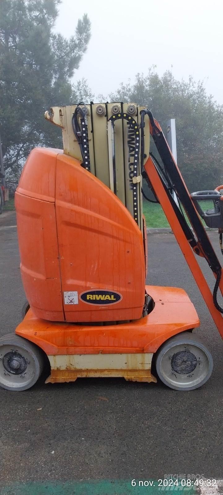 JLG T10E Muut henkilönosturit
