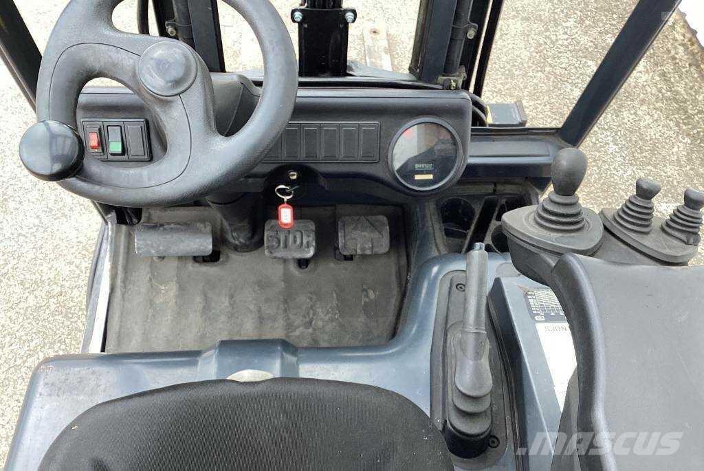 Linde E 18 C Sähkötrukit