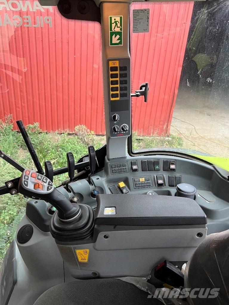 CLAAS Arion 460 CIS Traktorit