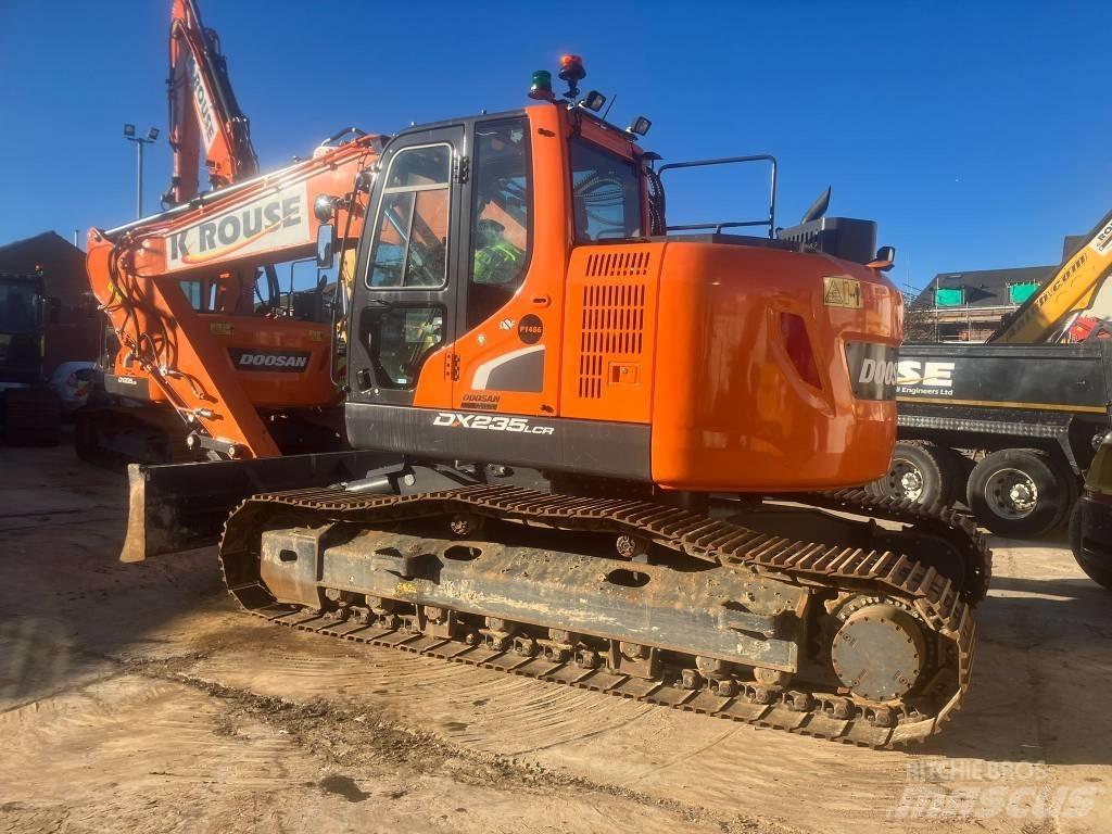 Doosan DX 235 LCR Telakaivukoneet