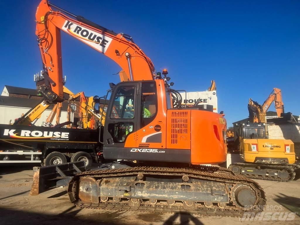 Doosan DX 235 LCR Telakaivukoneet