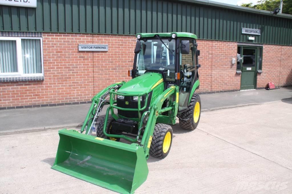 John Deere 2026R Traktorit