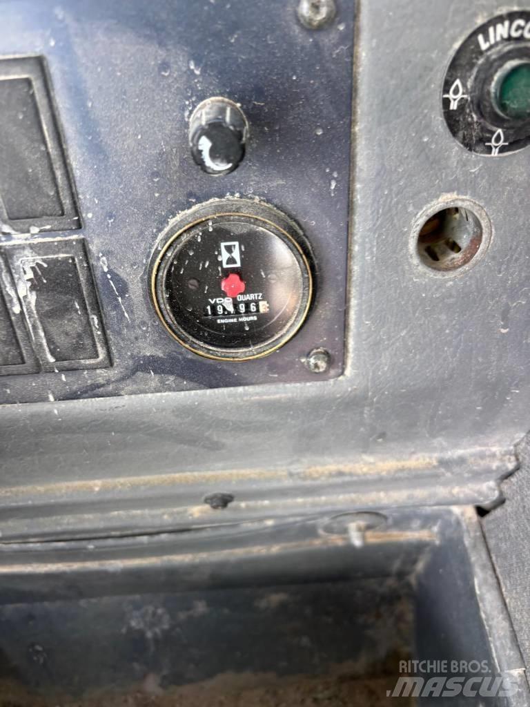 Volvo L 120 C Pyöräkuormaajat