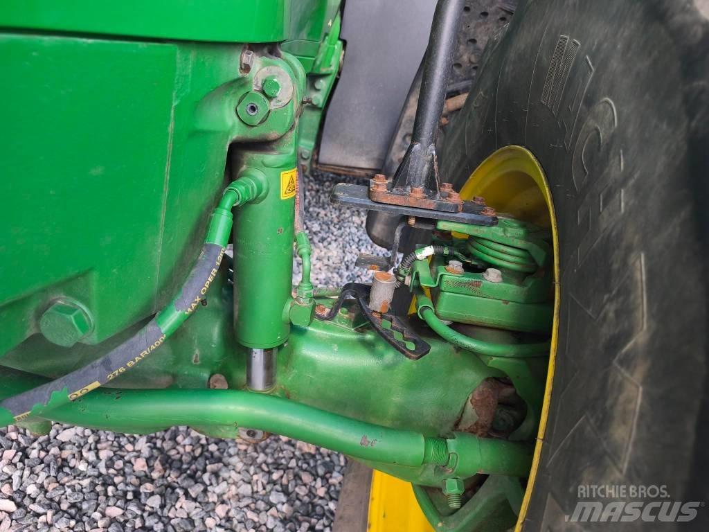 John Deere 7230 R Traktorit