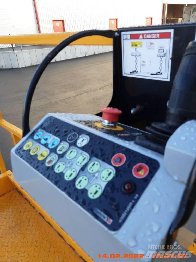 Haulotte H 15 SX Saksilavat