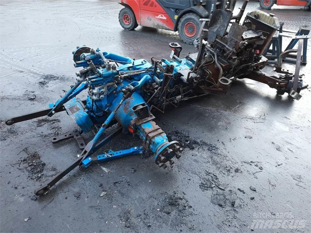 Ford 4130 Traktorit