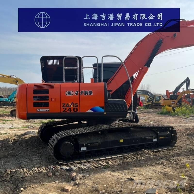 Hitachi ZX 240 Telakaivukoneet