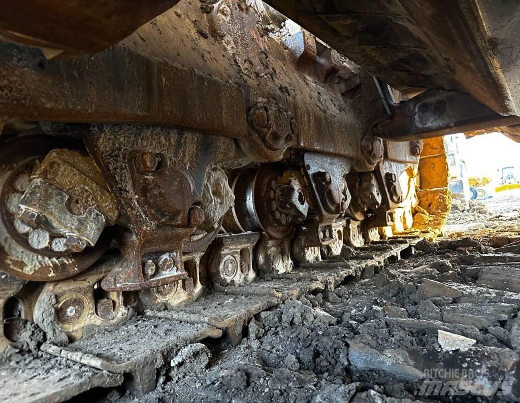 CAT D 9 T Telaketjupuskutraktorit
