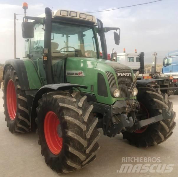 Fendt 412 Vario Traktorit