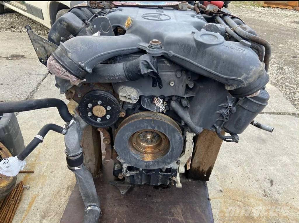 Mercedes-Benz V6 Moottorit