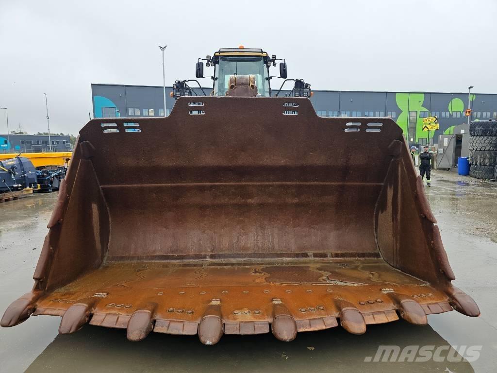 CAT 988 K Pyöräkuormaajat