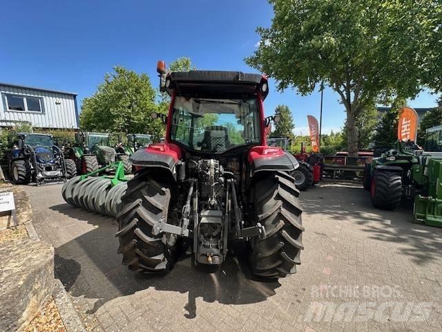 Valtra A 115 MH4 Traktorit