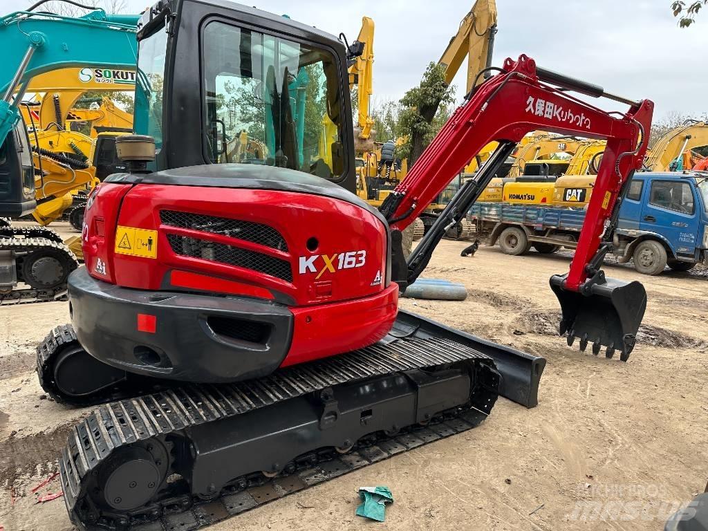 Kubota 163 Telakaivukoneet