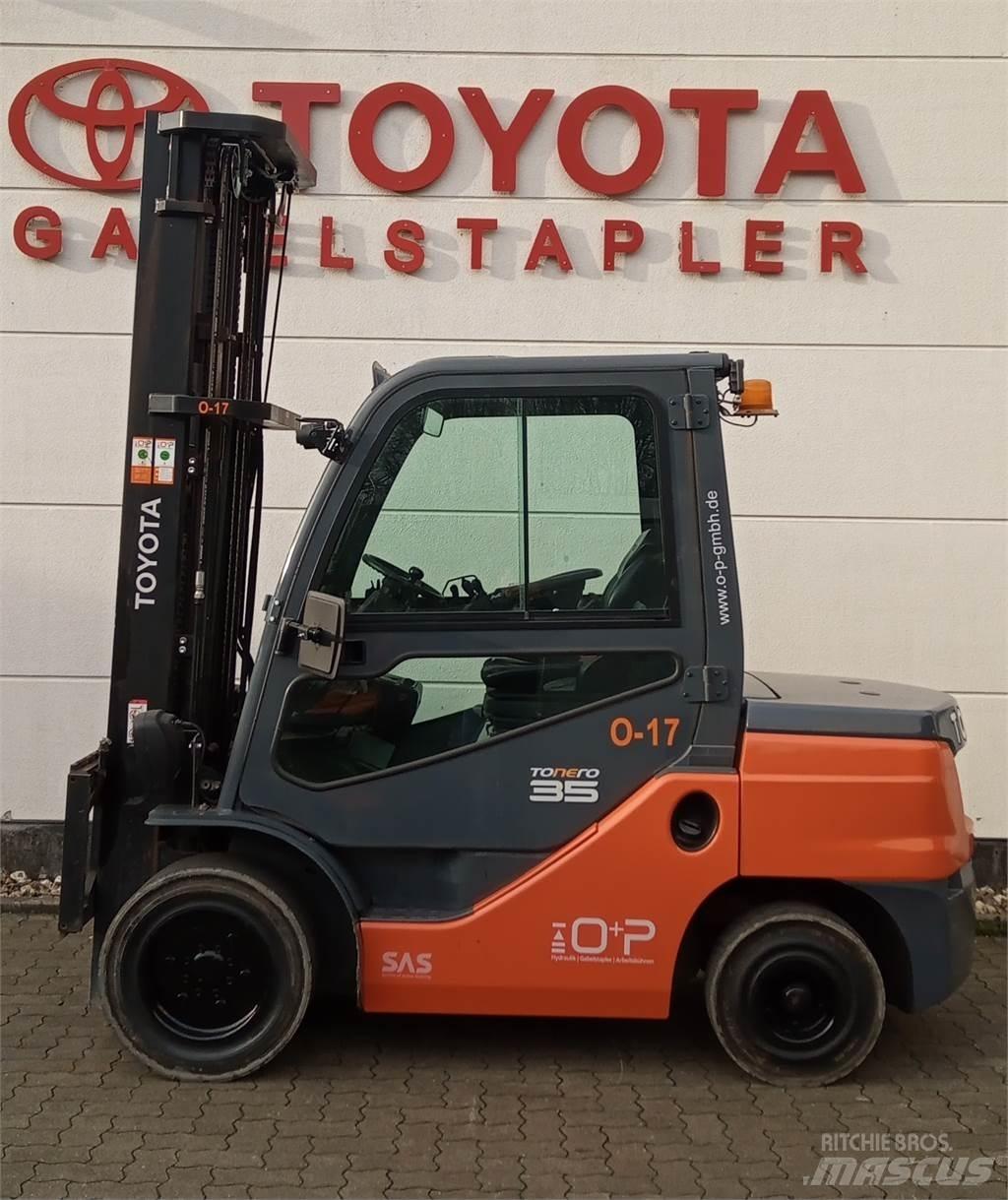 Toyota 52-8FDJF35 Dieseltrukit