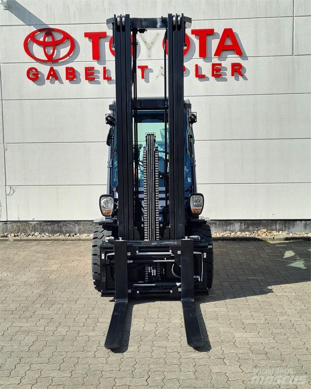 Toyota 52-8FDJF35 Dieseltrukit