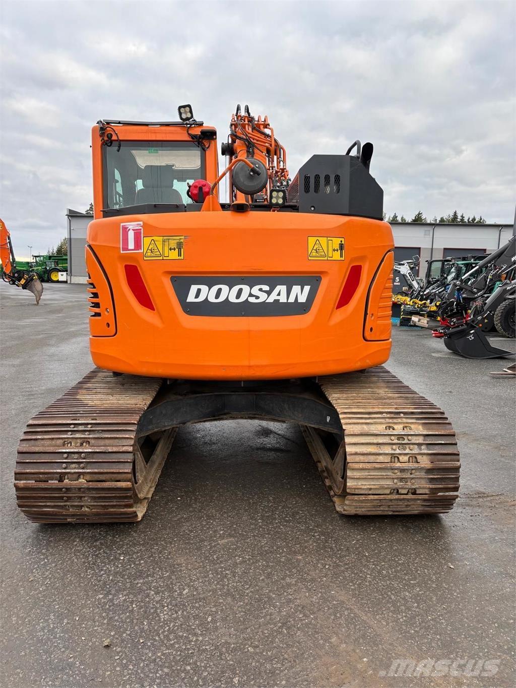 Doosan DX140LCR-5 Telakaivukoneet