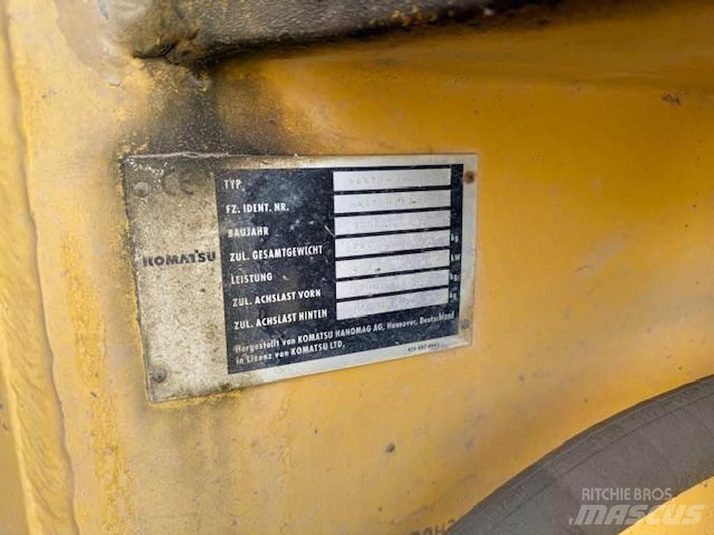 Komatsu WA 470-3H Pyöräkuormaajat