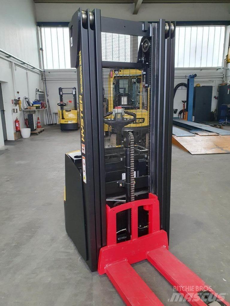 Hyster S 1.4 Käyden ajettavat pinoamistrukit