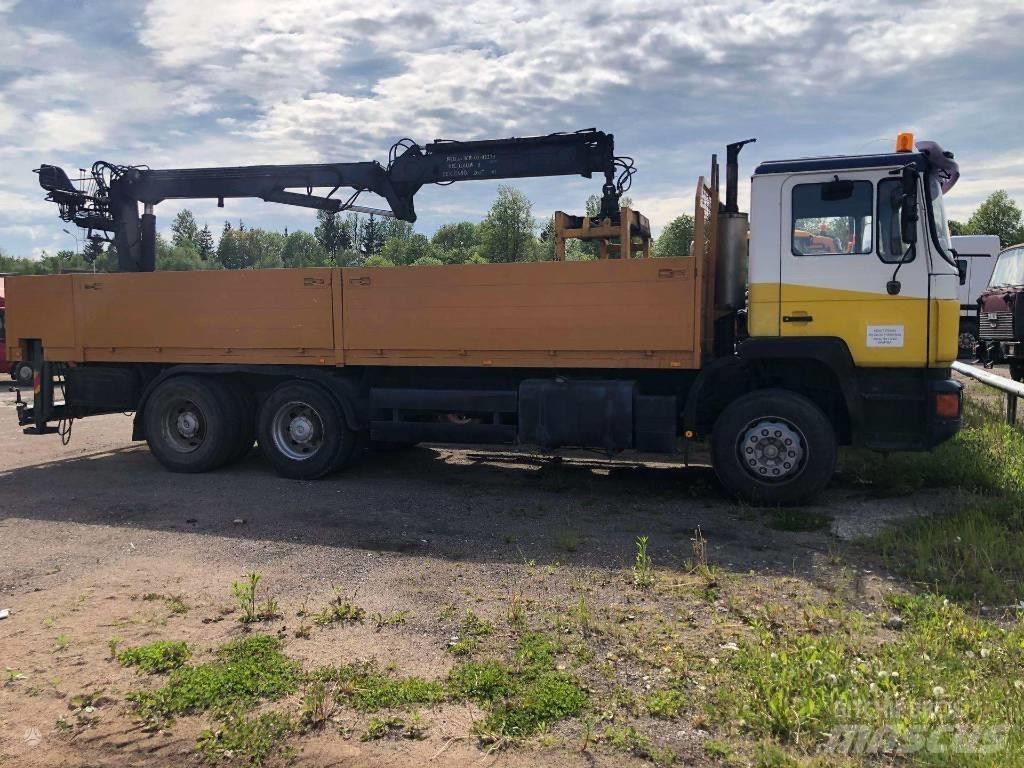 MAN 26.322 Nosturiautot