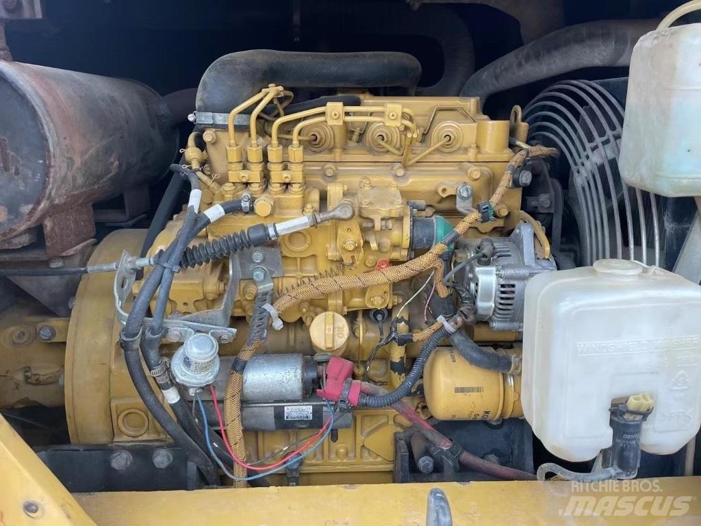 CAT 307 E2 Telakaivukoneet