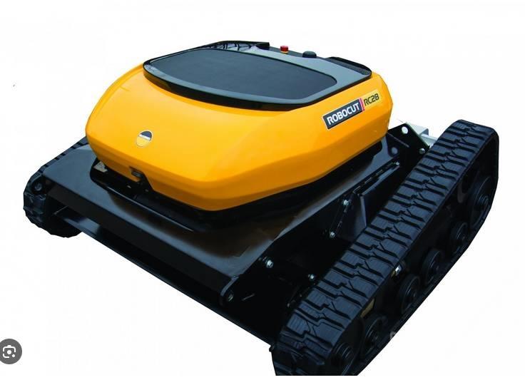 McConnel RC28 Robottiruohonleikkurit