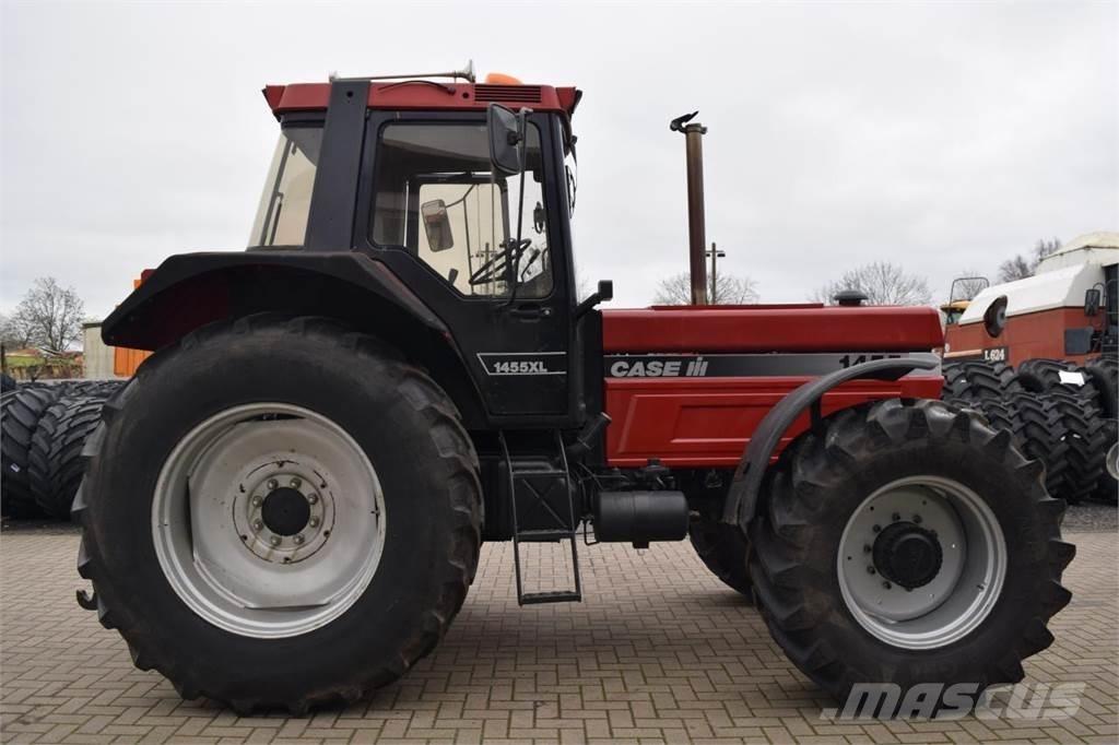 Case IH 1455 XL A Traktorit
