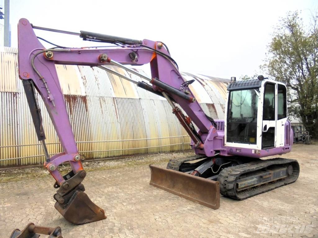 Hanix H 75 C Midikaivukoneet 7t - 12t