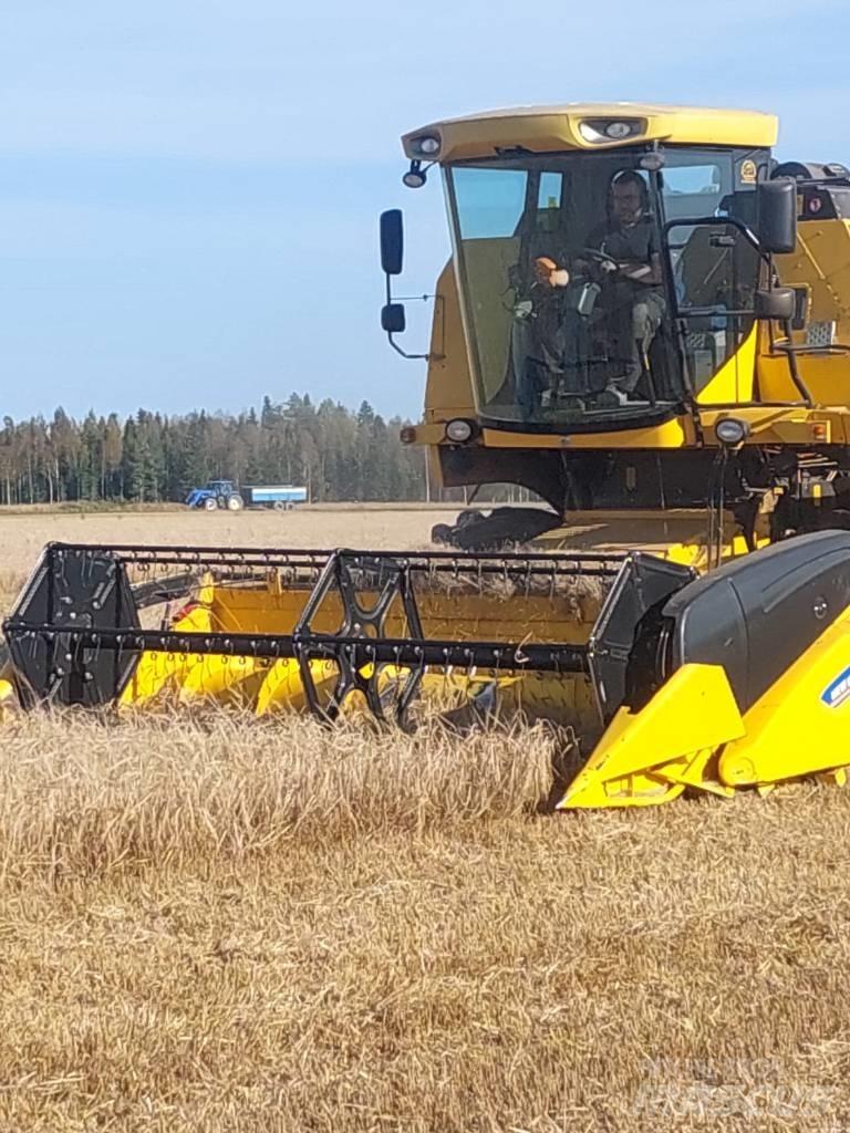New Holland TC 5050 Leikkuupuimurit