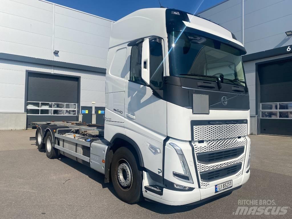 Volvo FH 540 Kontti-/tasonostoautot