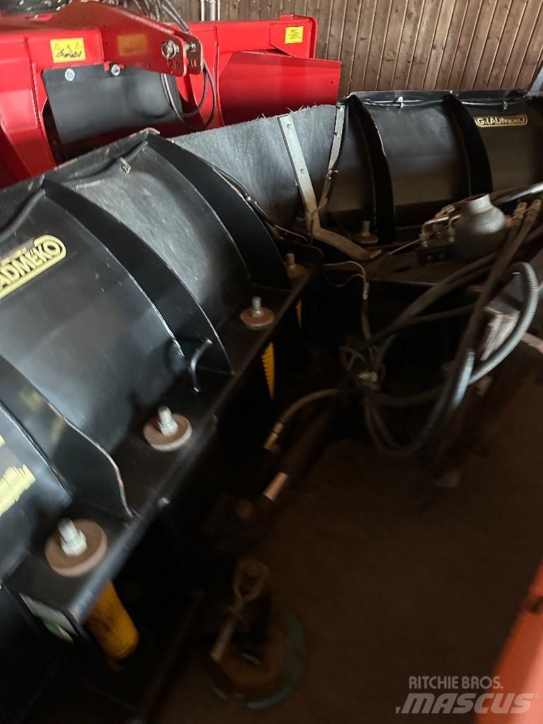Gradmeko 320 v Lumiaurat