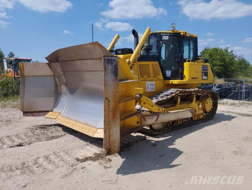 Komatsu D 65 EX-18 Telaketjupuskutraktorit