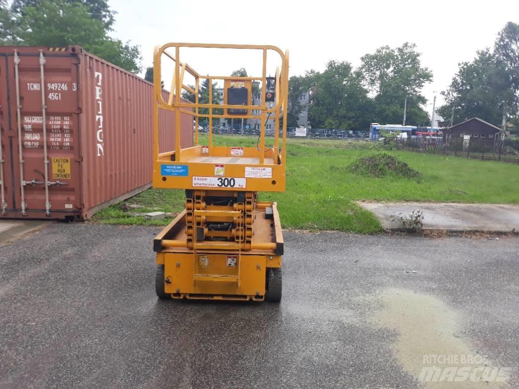Haulotte Compact 12 Saksilavat