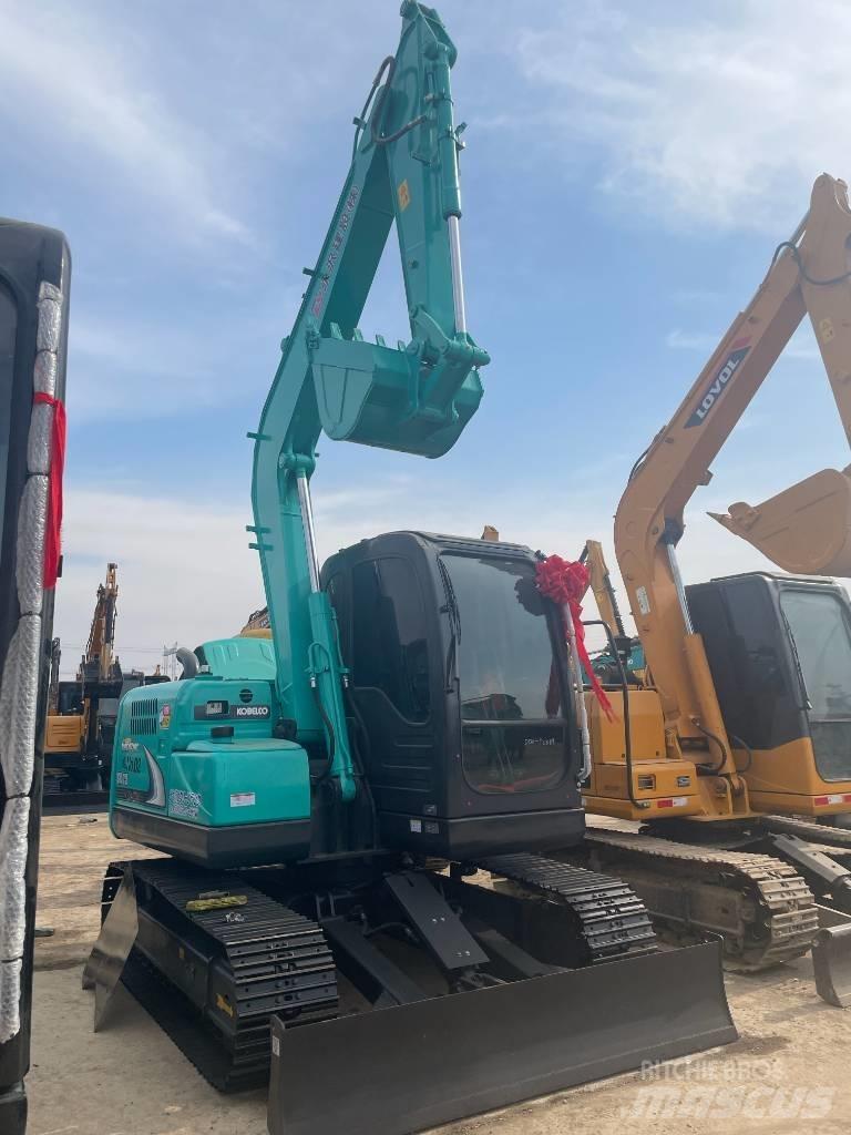 Kobelco SK 75 Midikaivukoneet 7t - 12t