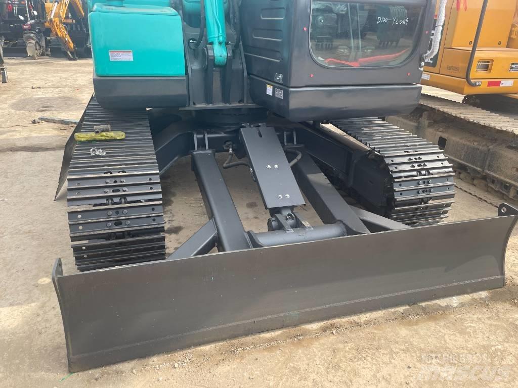 Kobelco SK 75 Midikaivukoneet 7t - 12t