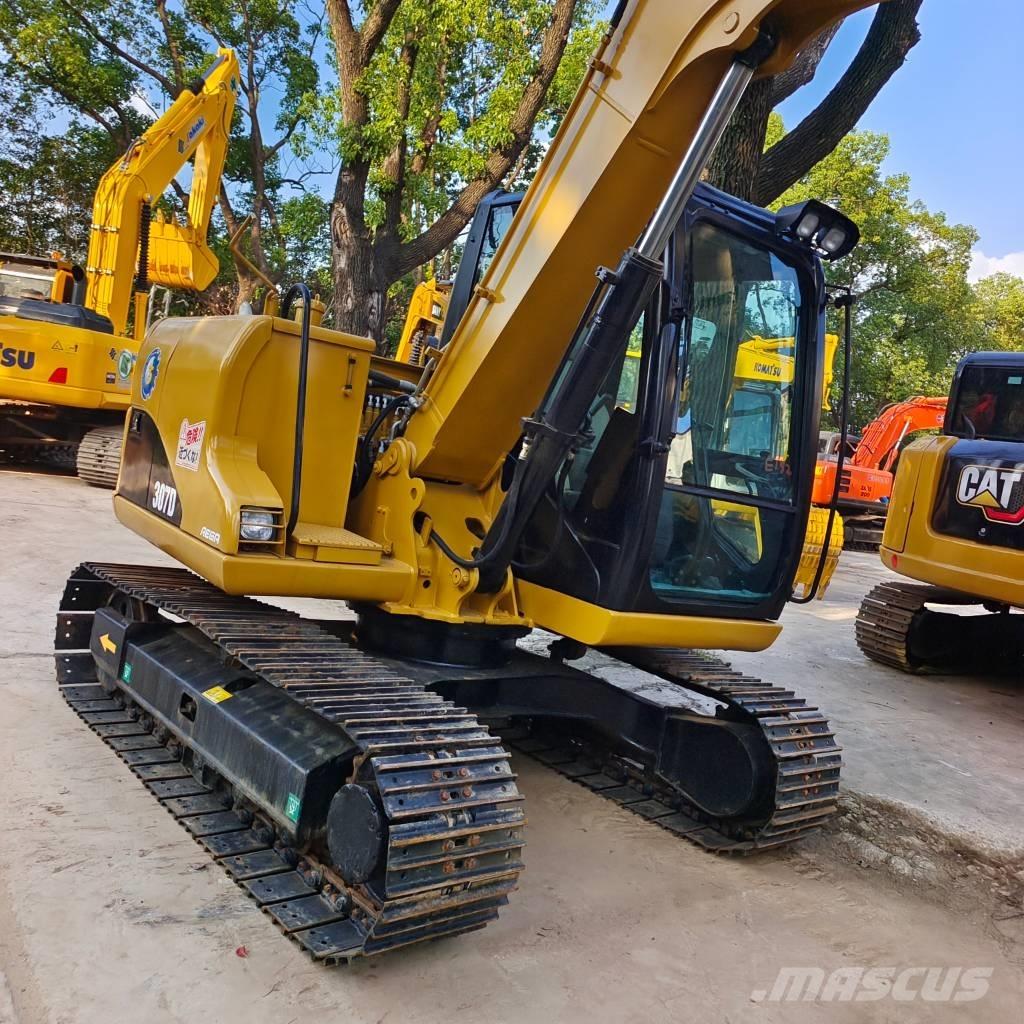 CAT 307 D Midikaivukoneet 7t - 12t
