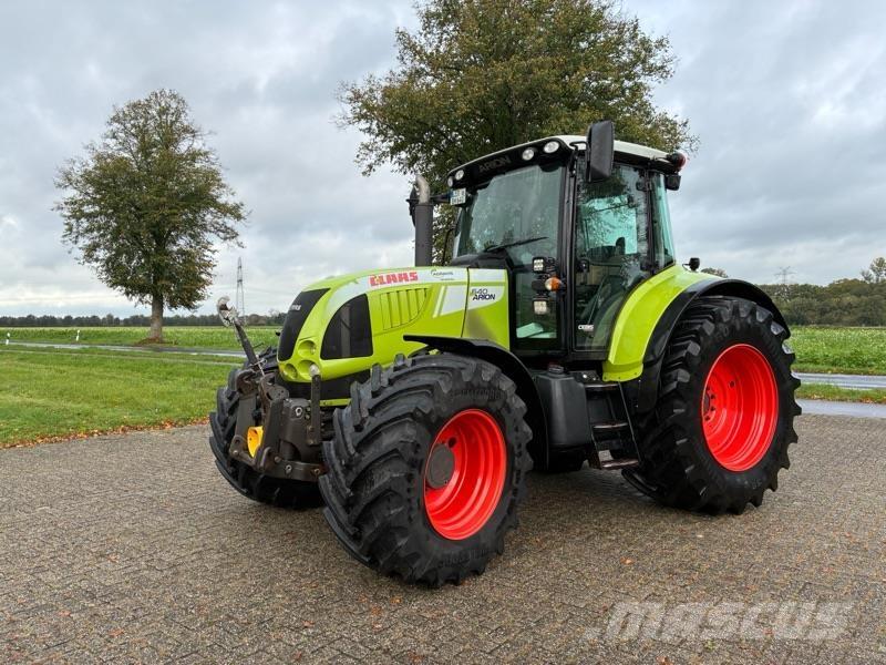 CLAAS Arion 640 Traktorit