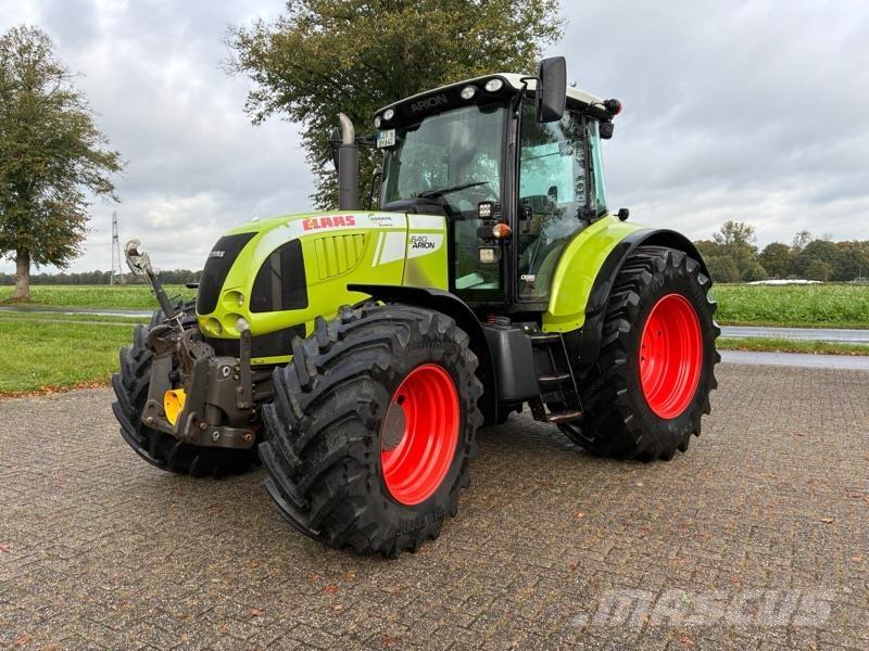 CLAAS Arion 640 Traktorit
