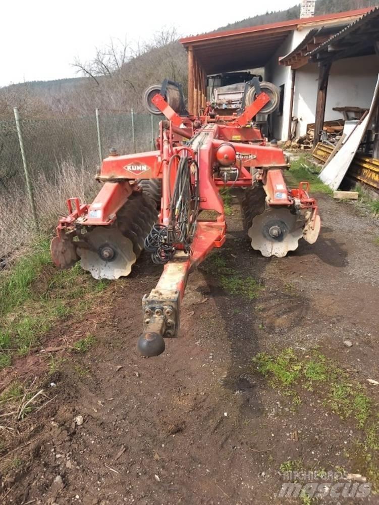 Kuhn Discover XM 2 Äkeet