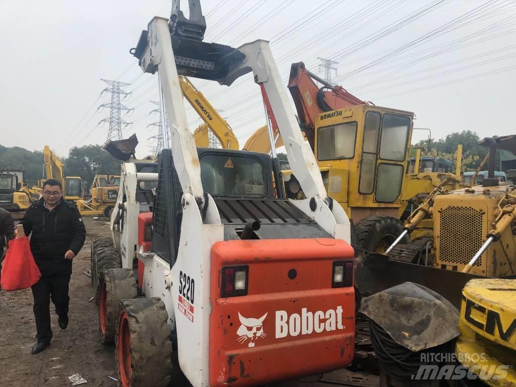 Bobcat S 220 Liukuohjatut kuormaajat