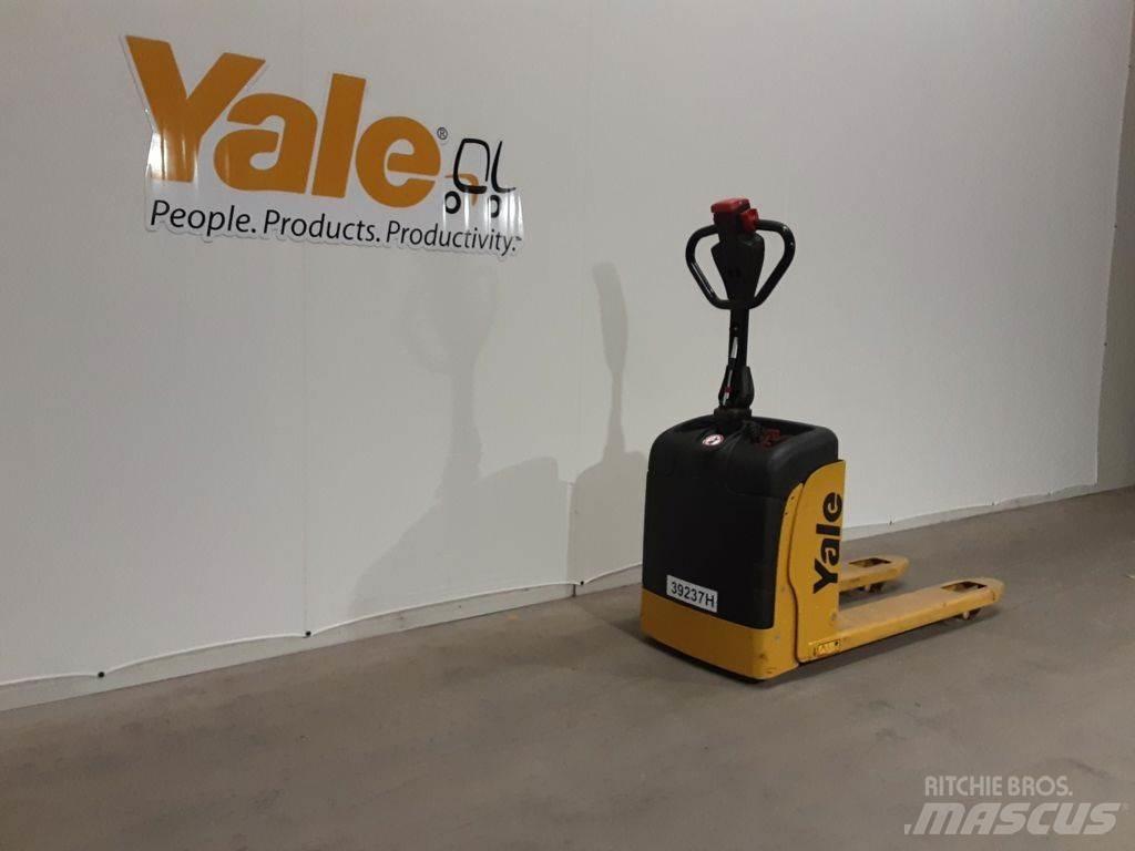 Yale MPSC12 Lavansiirtotrukit