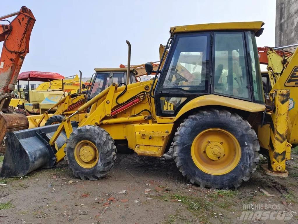 JCB 3cx Kaivurikuormaajat