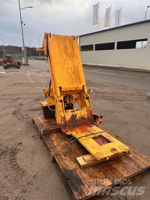 Liebherr LIFT CAB Ohjaamo ja sisusta